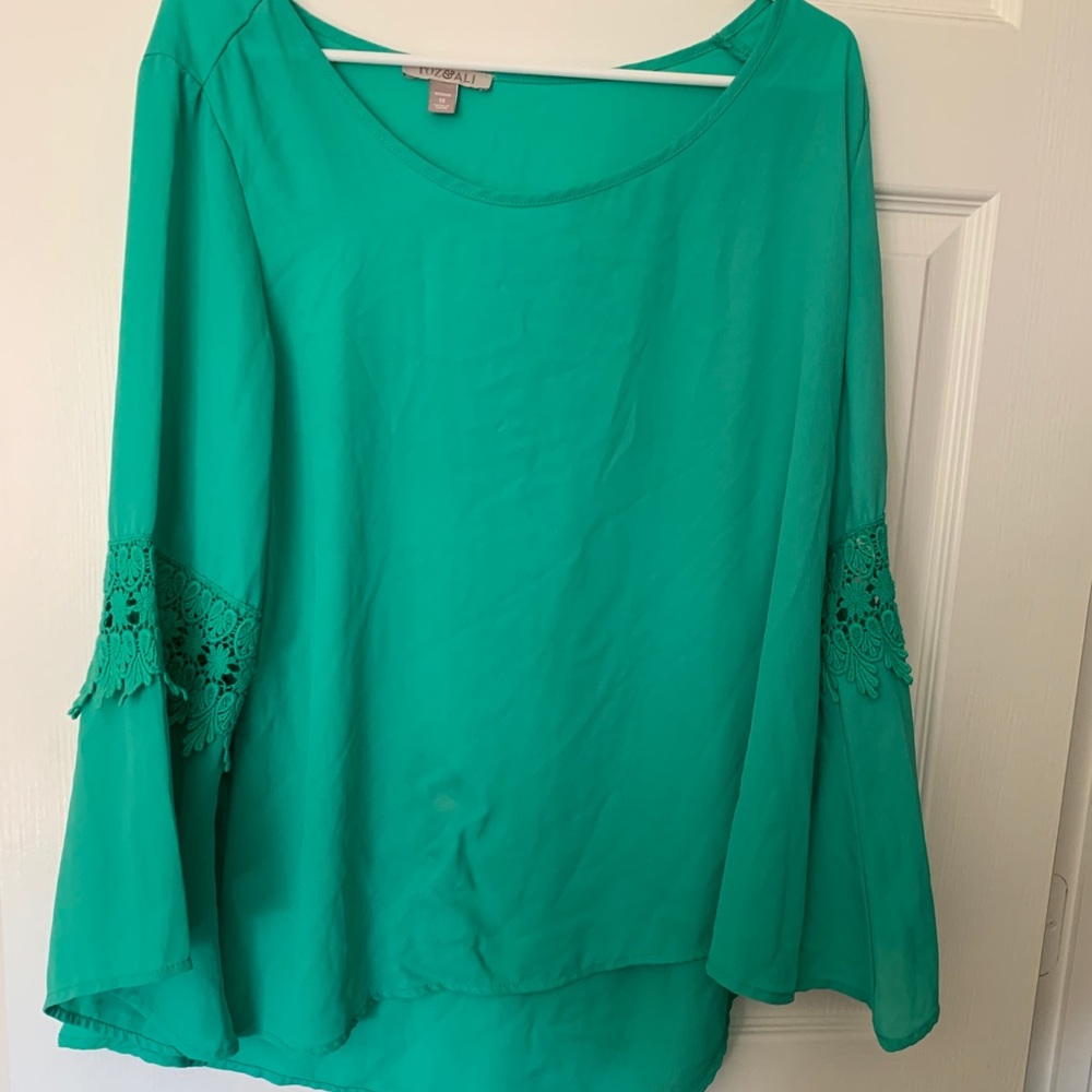 1X Blue-Green long sleeve Blouse